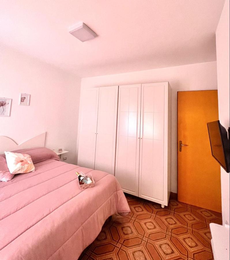 Meridiana Apartment Lacco Ameno  Luaran gambar
